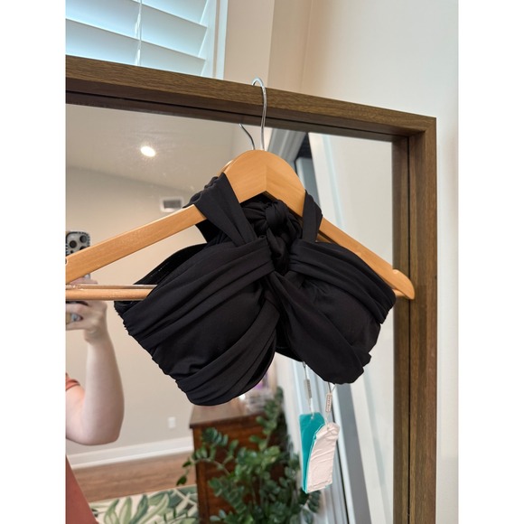 Seafolly Australia Black Twist Bandeau Bikini Top Size US Size 6 Swimsuit EUC - Picture 1 of 6